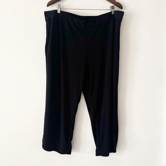 Black Pull On Black Stretch Cropped Trouser Pockets Dennis Basso XLP - Picture 2 of 12